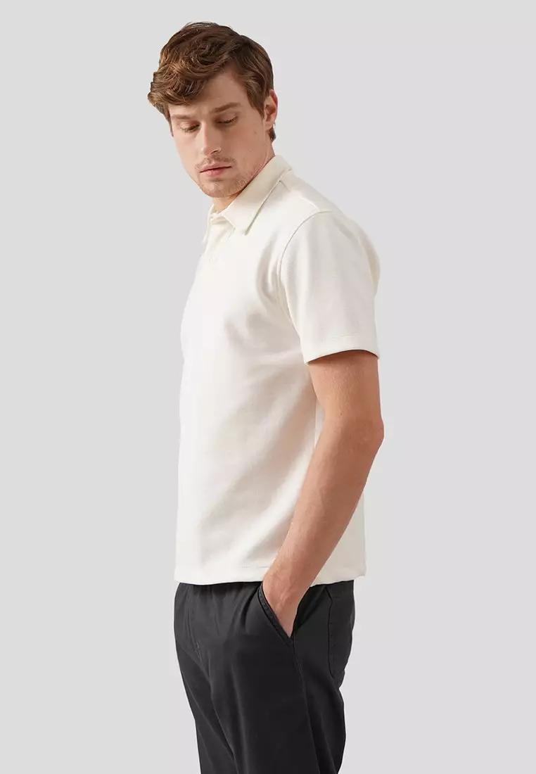 Regular Fit Polo Shirt In Textured Knit
