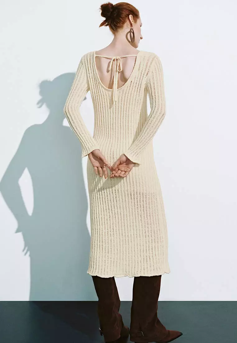 UR秋季新款女装慵懒休闲风肌理感针织连衣裙UWH940110