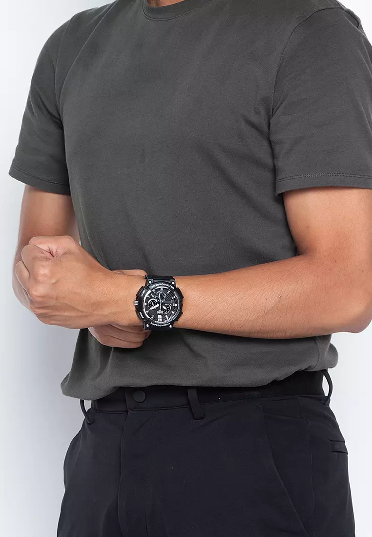 Analog Watch MCW-200H-1AVDF