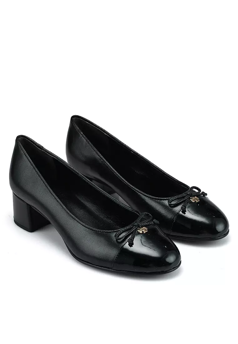 Buy TORY BURCH Cap Toe Pump (nt) 2025 Online | ZALORA