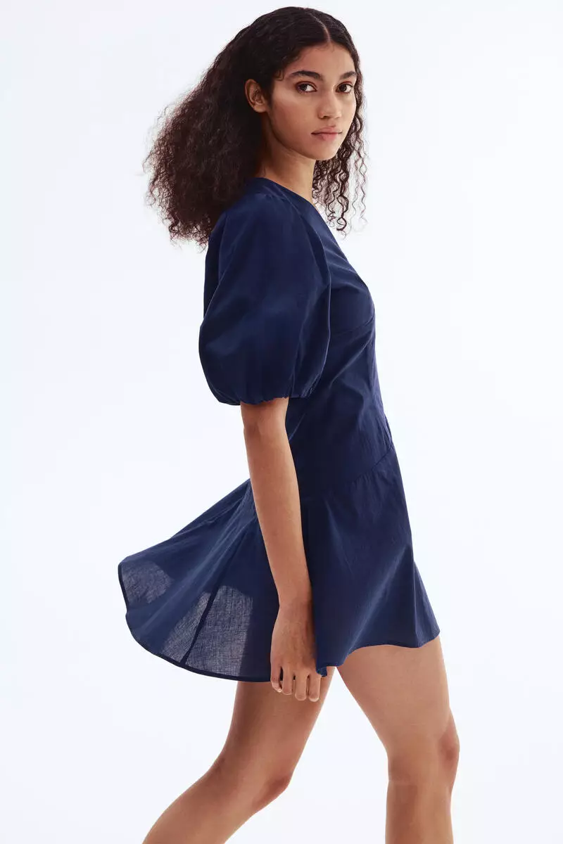 Balloon-sleeved cotton dress