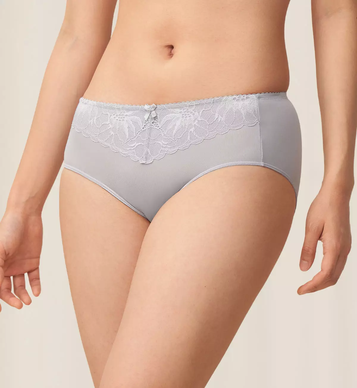 Triumph - Brief - Natural Edelweiss Hipster - FEATHER