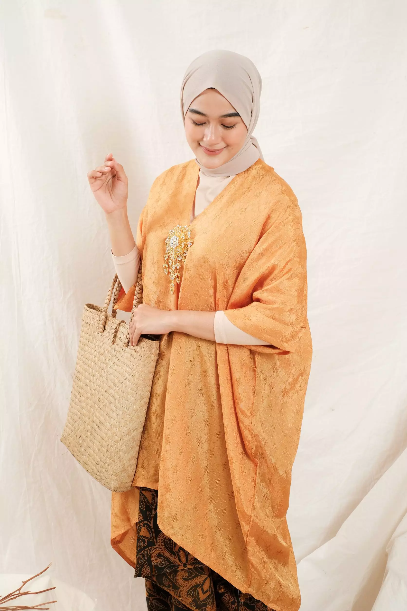 Jual Khalisa Batik Kaftan Midi Dress Mustard By Khalisa Batik Original