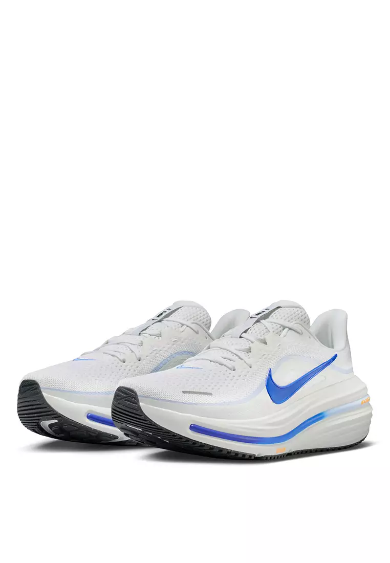 Winflo 12 Road Running Shoes
