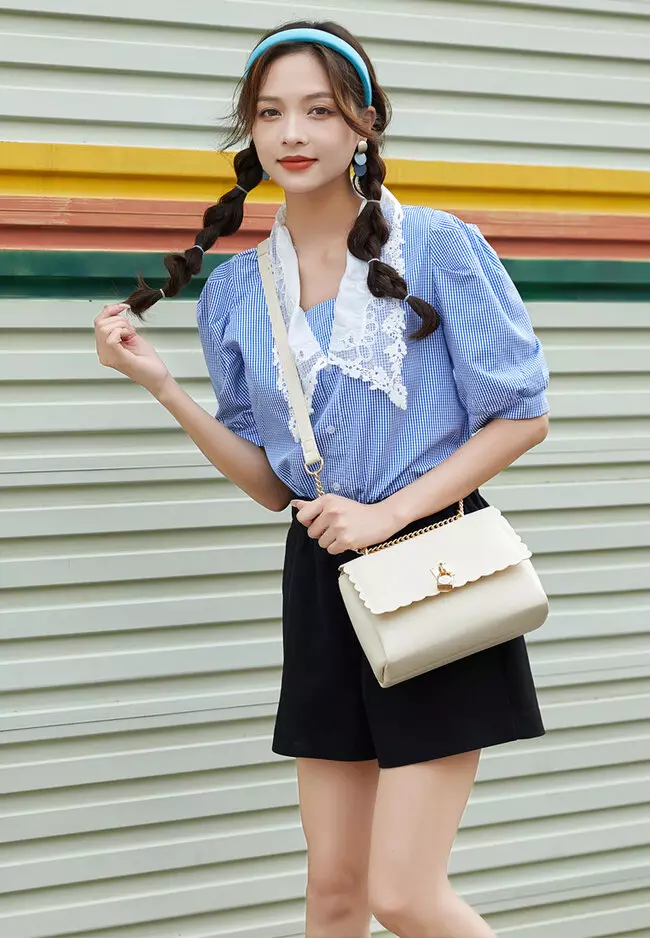 Chain Shoulder Bag / Sling Bag / Crossbody Bag - White