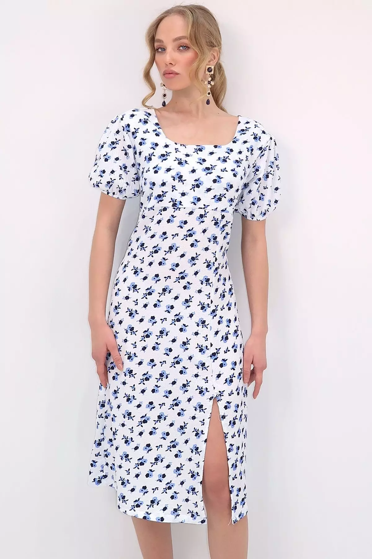 Jual Alacati Floral Pattern Midi Dress Original 2024 ZALORA Indonesia