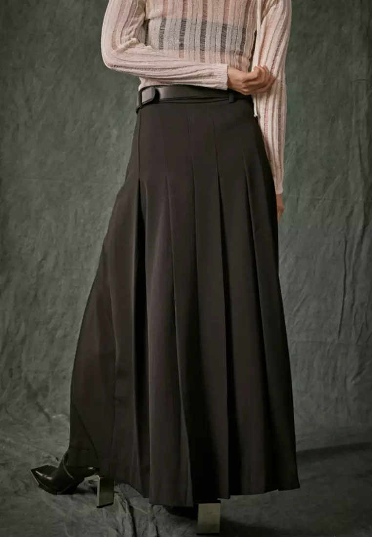 Pleated maxi skirt with slits deals