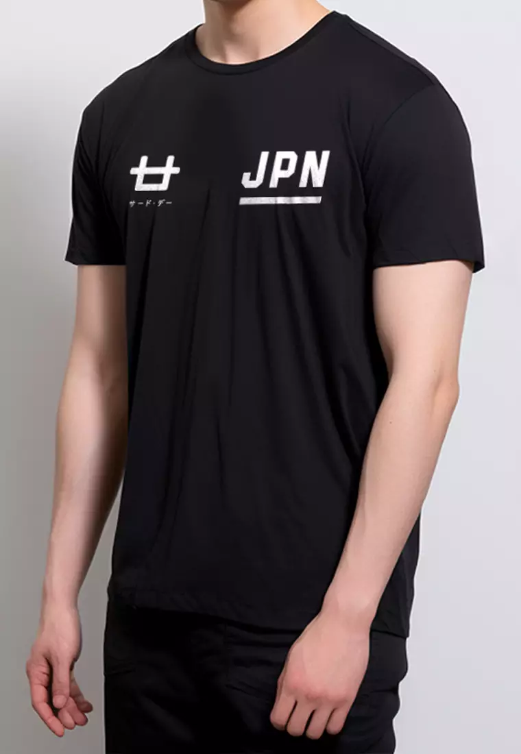MTC55C logo JPN blk T-shirt Hitam