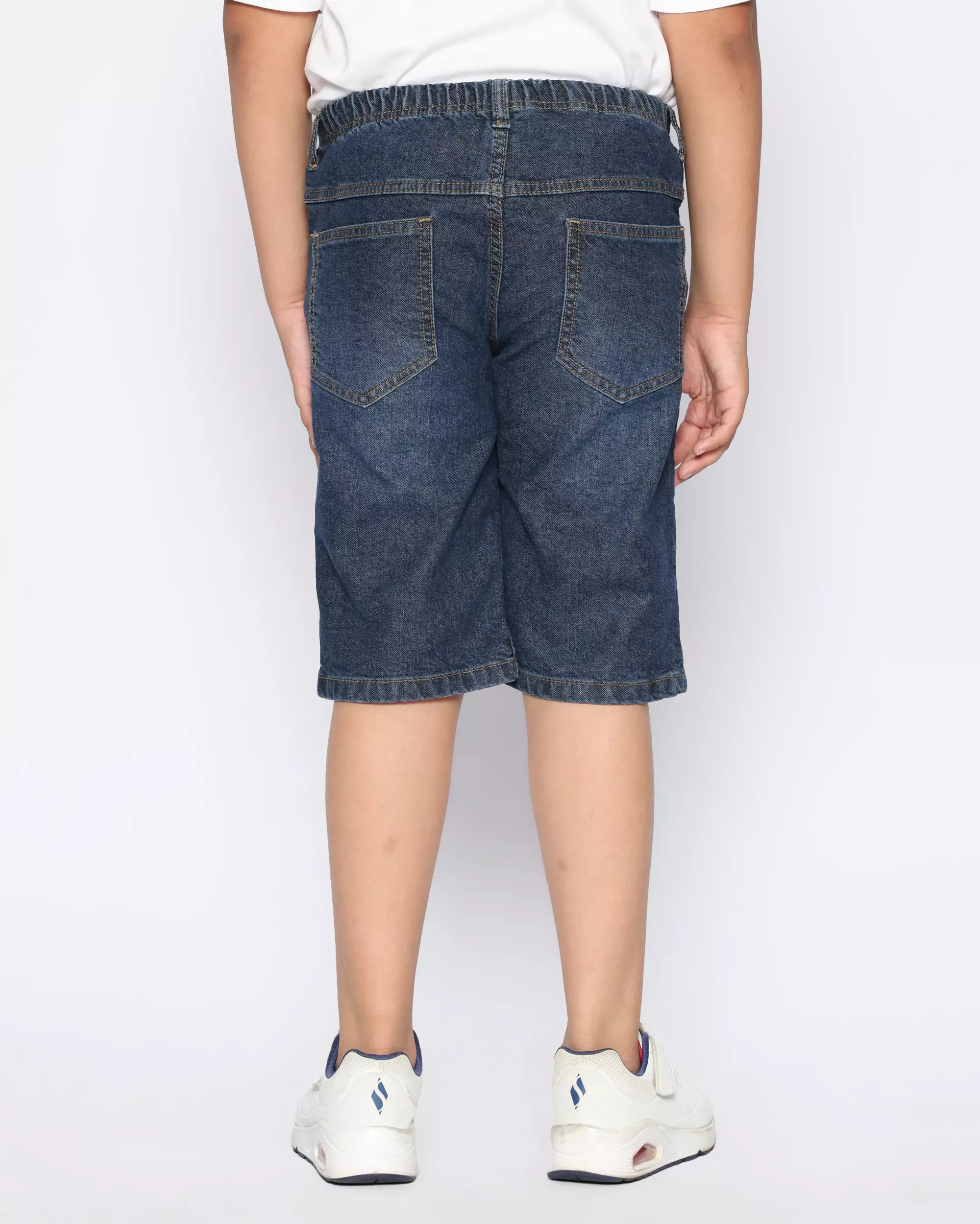 Celana Pendek Anak Laki Jeans Blue With Model - FORTUNES