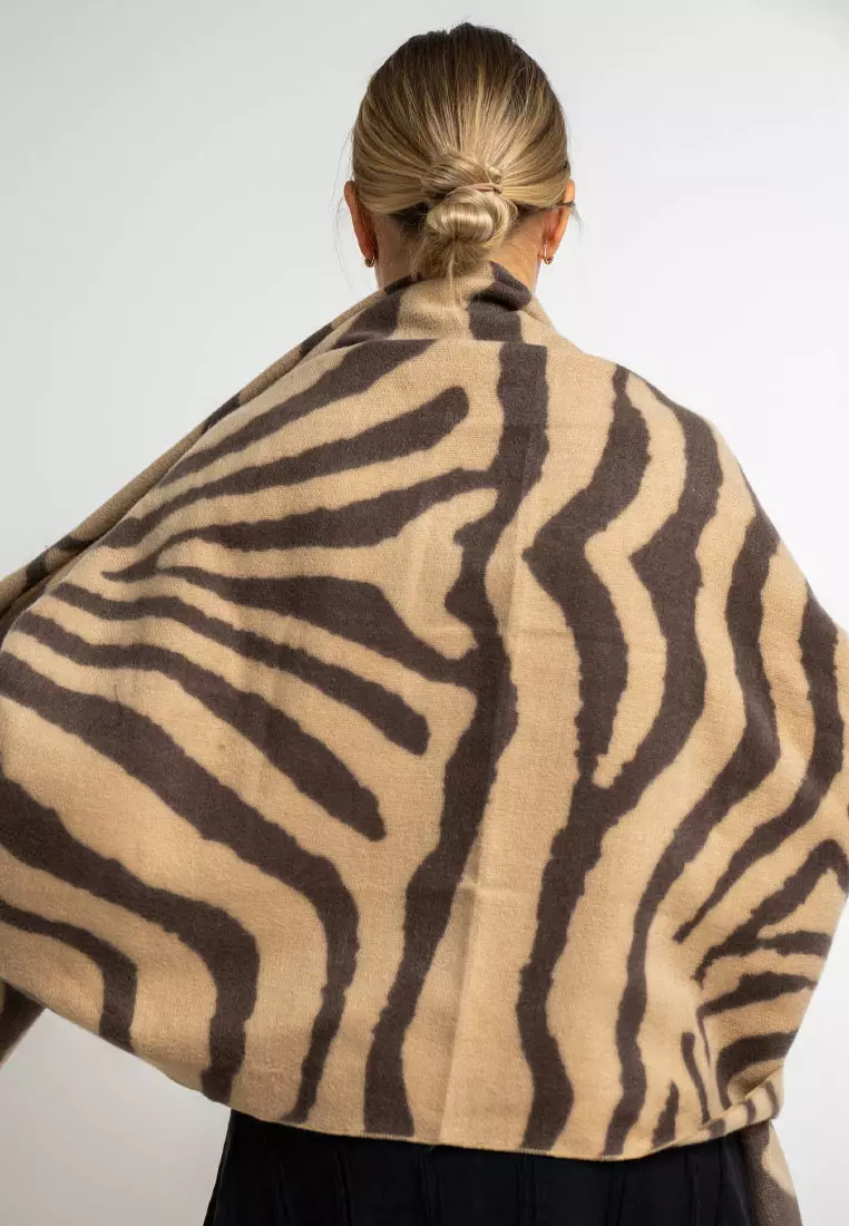 Aksesoris Syal Tebal Wanita Animal Print Cashmere Shawl Beige