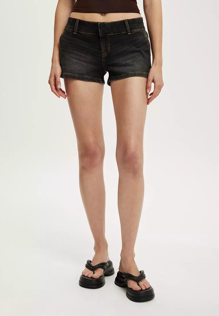 Micro Low Tailored Short