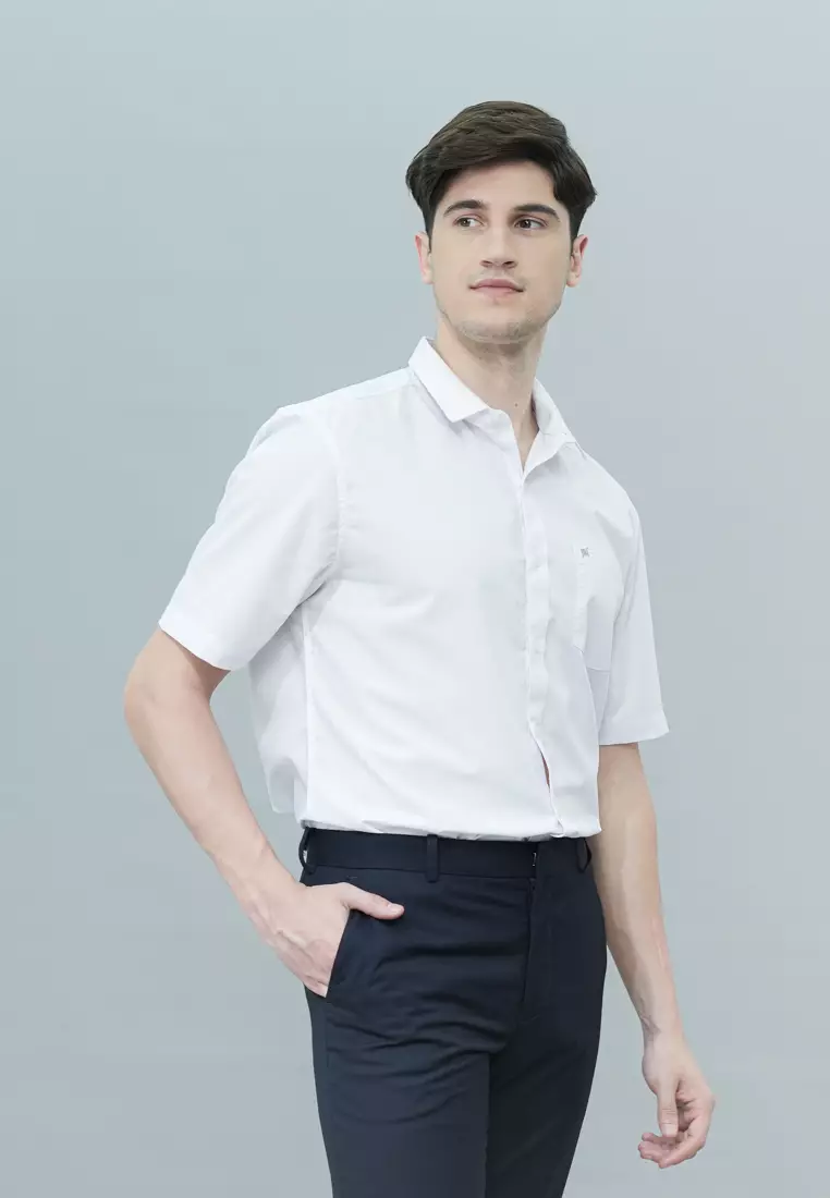 Johnwin - Kemeja Formal Basic - Lengan Pendek Warna Putih FSH.650.K250.976.C-S/S