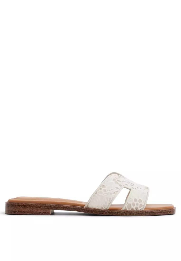 Itsandal Sandals