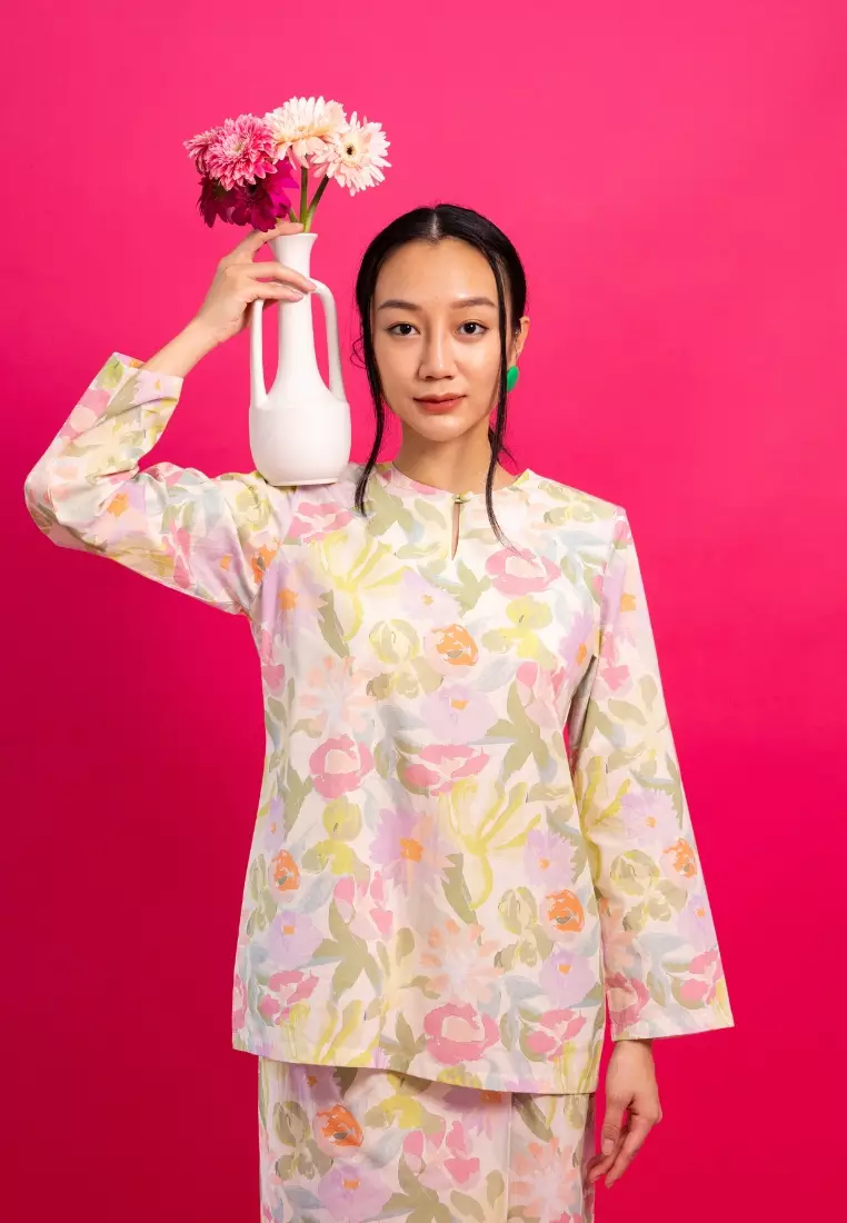 Bayu Somerset Calanthe Kurung