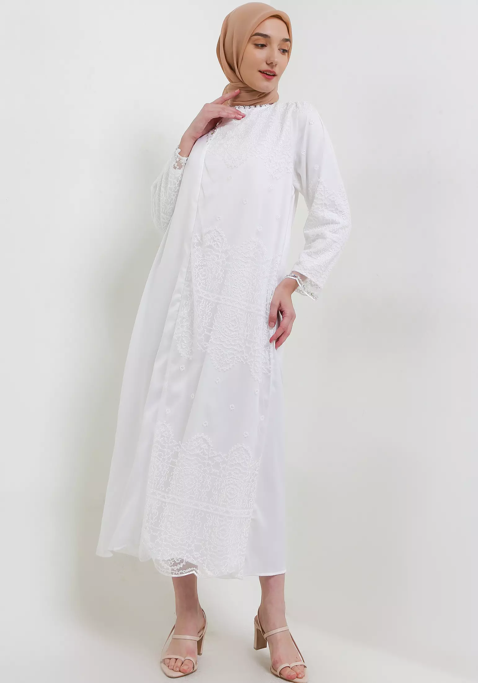 MFMW Tapasya Dress Gamis Brukat Off White with Payet