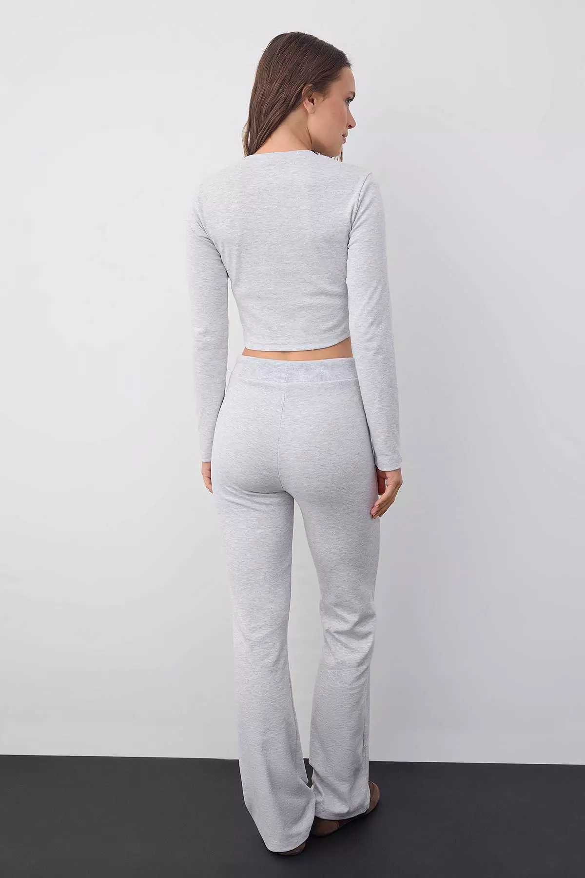 Wardrobe Essentials – Gray Melange Slim/Fits Knitted Top And Bottom Set | Twoaw26Au00008