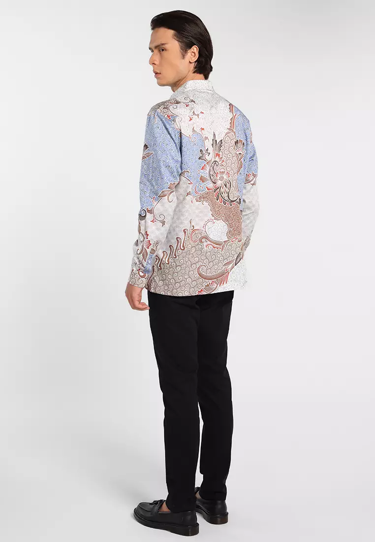 MANZONE - Kemeja Batik Lengan Panjang Pria Hadyan Comfort Fit - Light Grey Warna Grey_Light