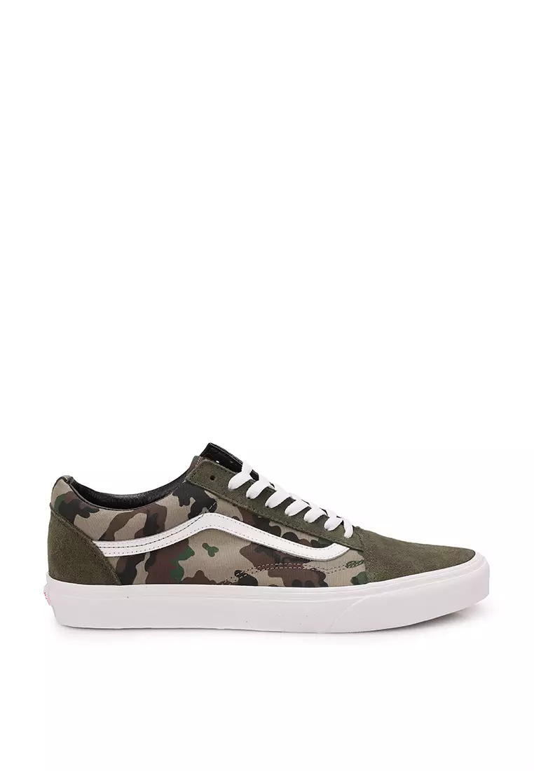 All 2025 camo vans