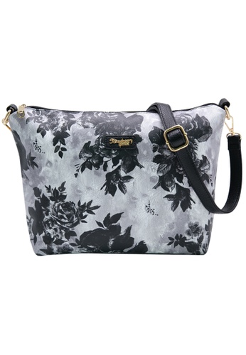 STRAWBERRY QUEEN 黑色 and 白色 Strawberry Queen Flamingo Sling Bag (Floral AC, Black) 86EEEAC392FB78GS_1