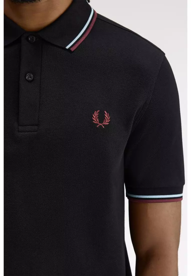 Fred Perry M3600 Twin Tipped Fred Perry Shirt (Black / Ball Boy Blue / Oxblood)