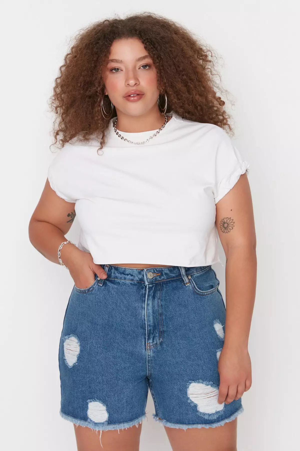 Plus size destroyed jean shorts shop