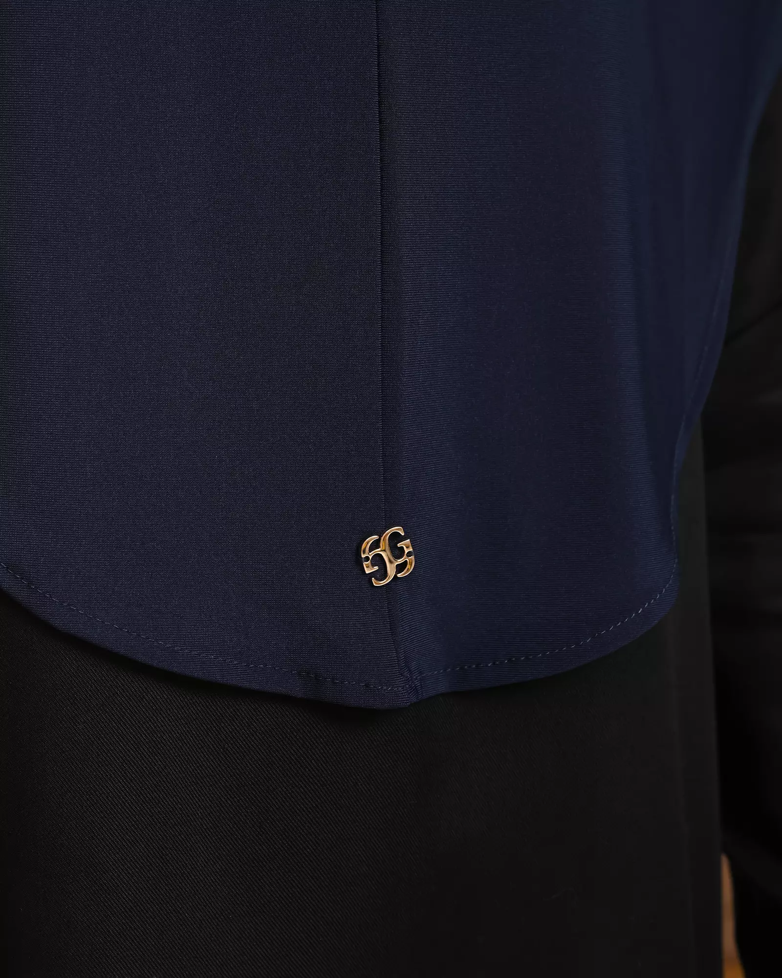 Geulis.id ADEEVA BERGO INSTANT (8 warna) Hijab - NAVY