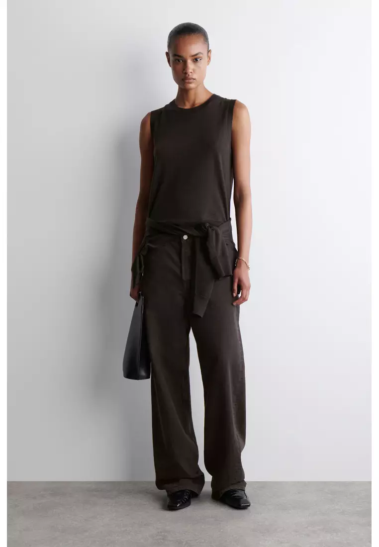 FACADE STRAIGHT-LEG JEANS