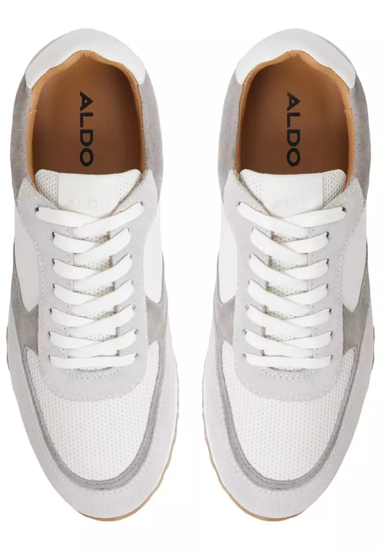 Gordo Sneakers