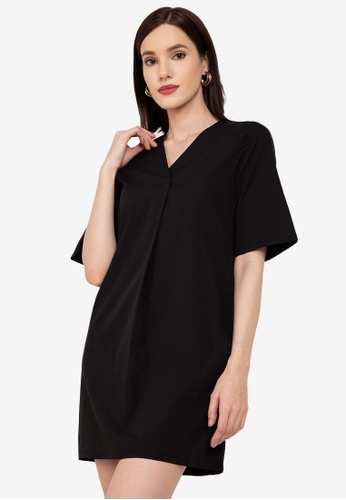 ZALORA WORK black V-Neck Front Pleat Tunic Dress B2870AAC4BB18DGS_1
