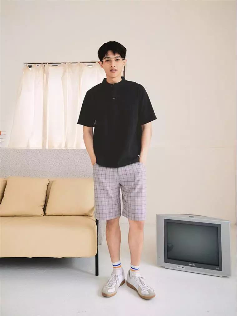 Breathable Cotton-Linen Solid Color Henley Short-Sleeve Top [KL1530]