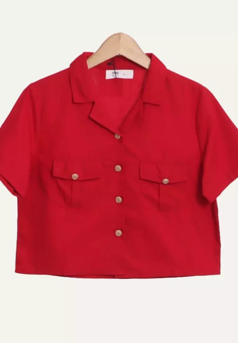 Recya V-Neck Shirt in Red