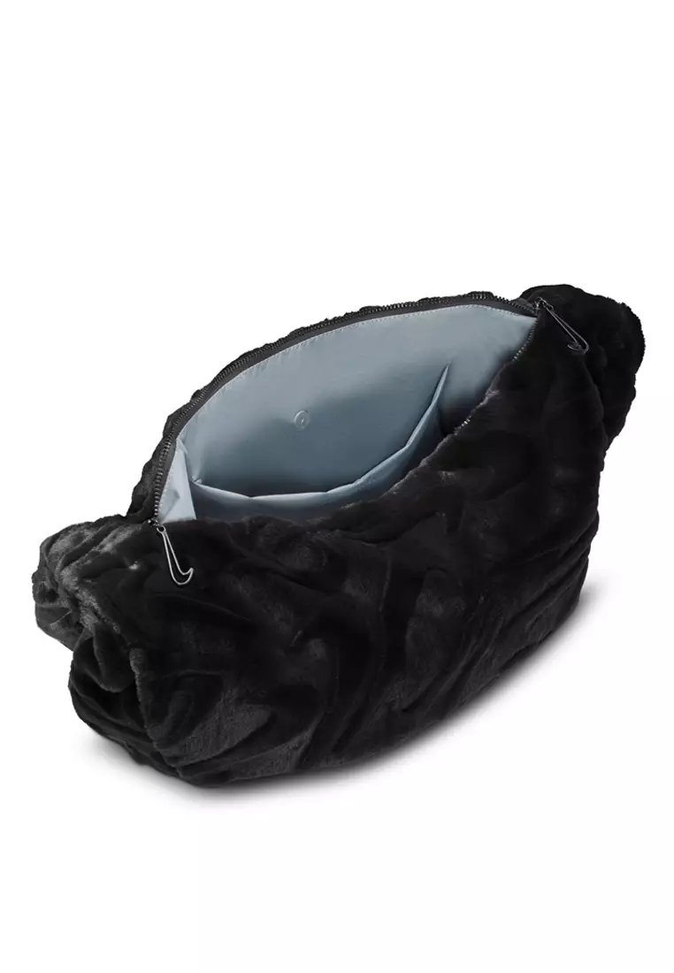 Sportswear Faux Fur Slouchy Bag (19L)