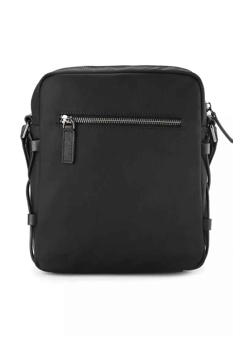 Jual Hush Puppies Chris Sling Bag 231 Original 2024 ZALORA