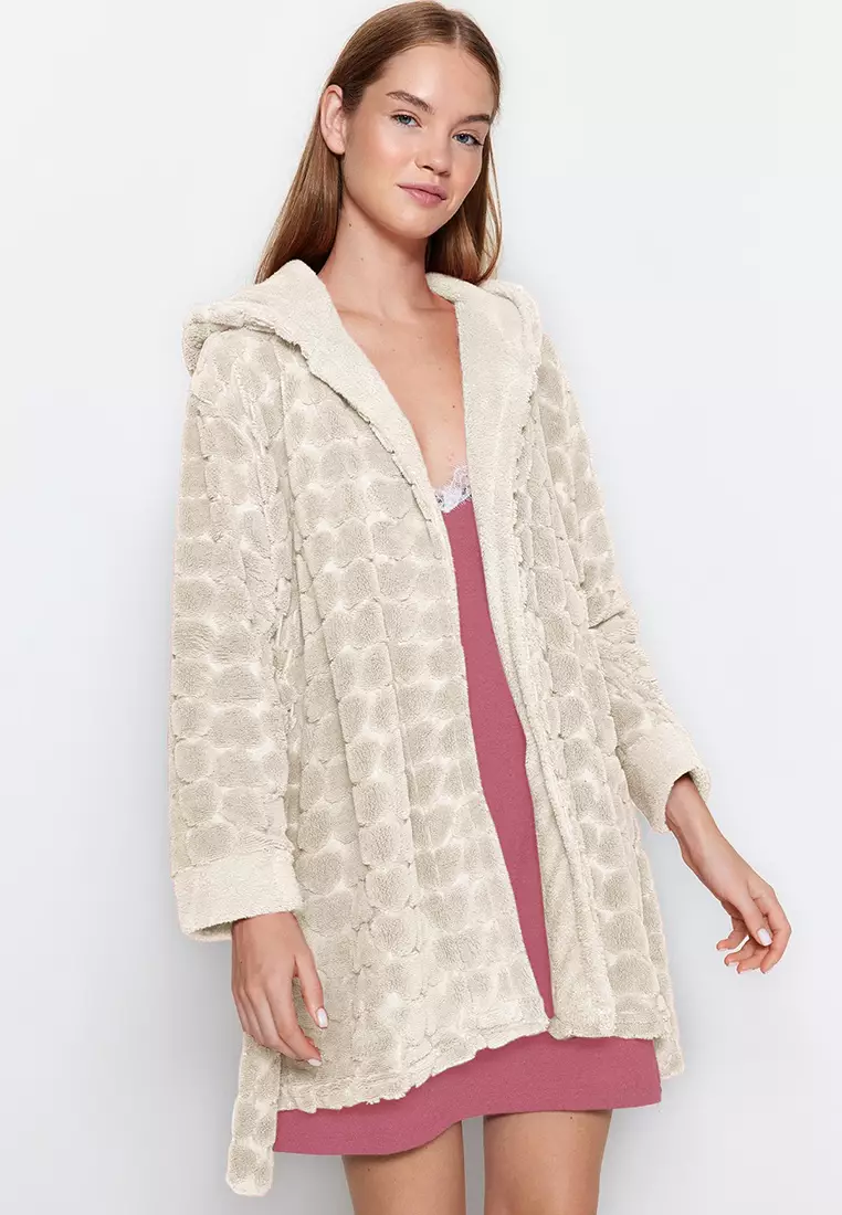 Ecru Belted Heart Polar Winter Knit Dressing Gown
