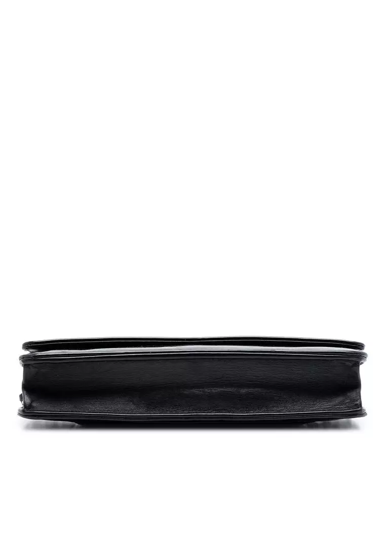 Pre-Loved Chanel Cc Patent Wallet On Chain