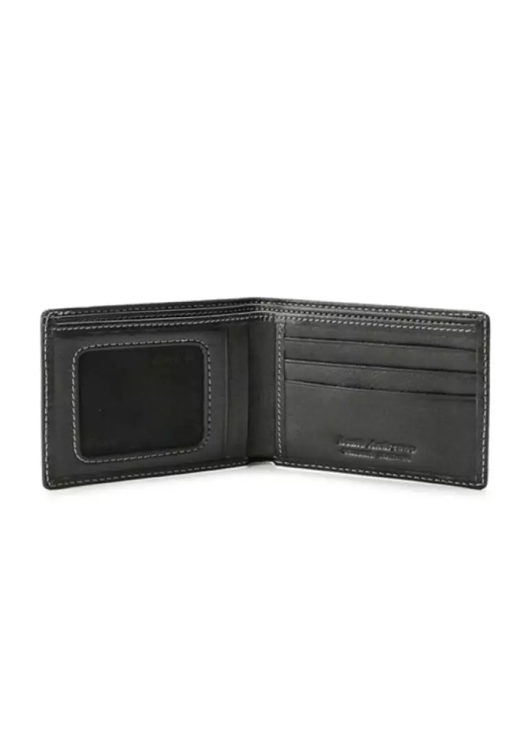 Compact Wallet with RFID Blocking
