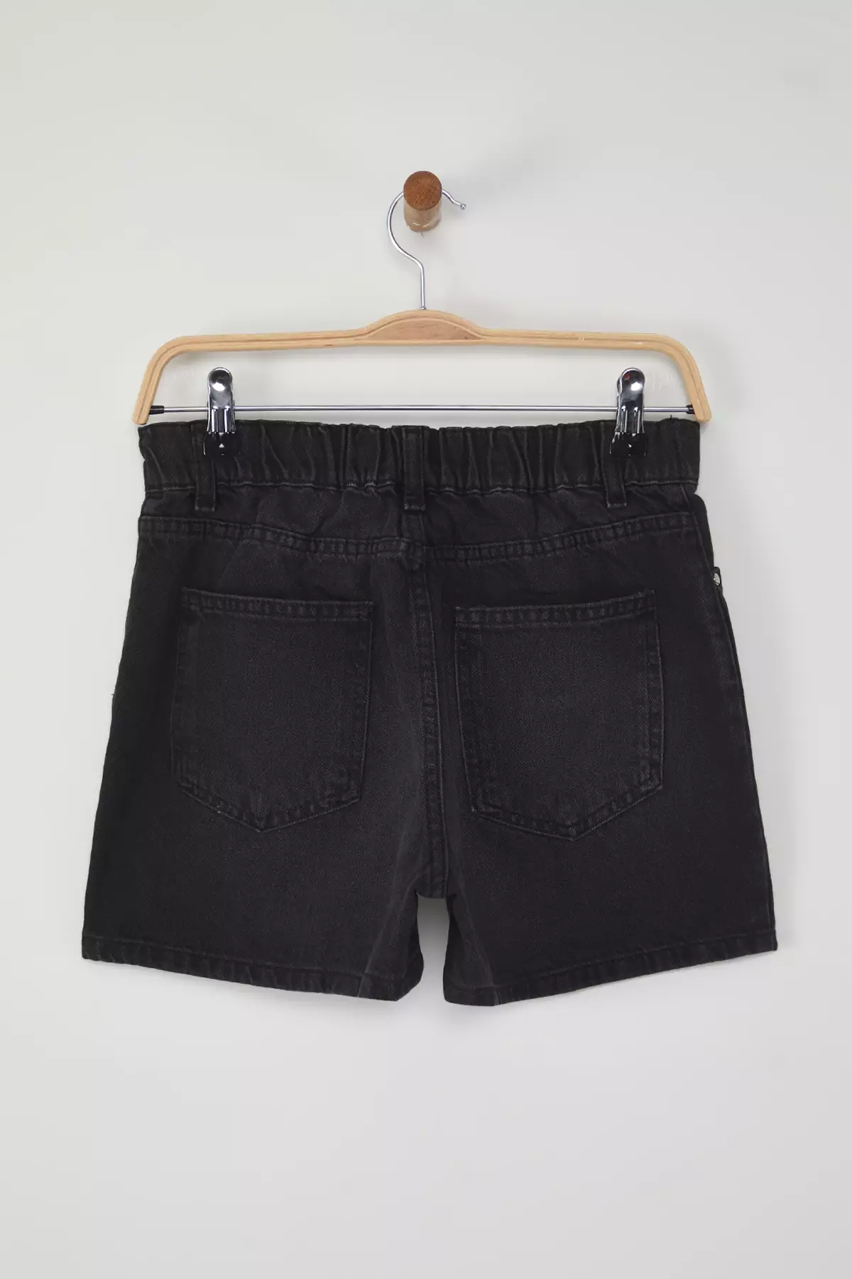 Black Elastic Waist Regular Bel City Boy Denim Shorts TWOSS25SR00153
