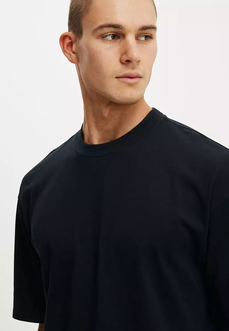 Cropped Fit T-Shirt