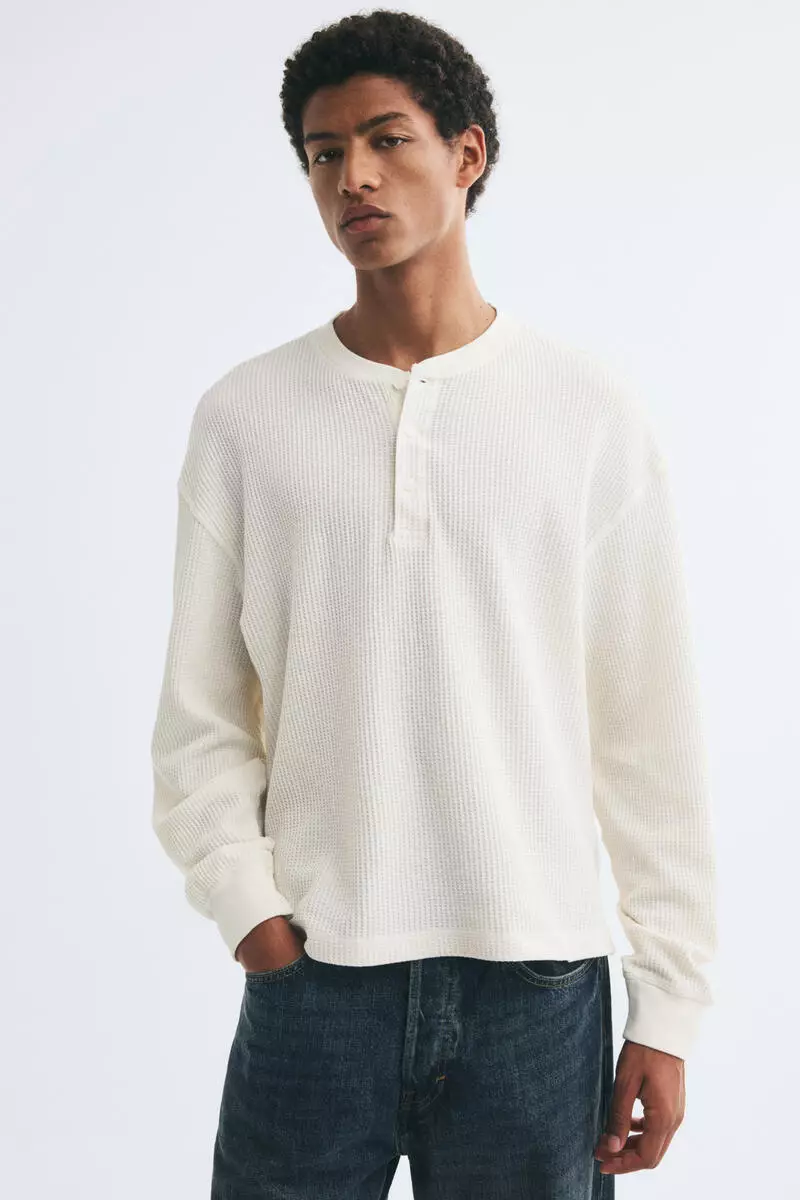 Regular Fit Waffled henley top