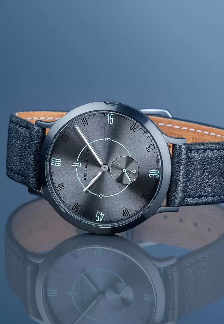 Lilienthal 1 Water small - Navy Leather Strap