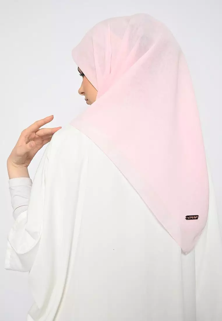 Hijab Segi Empat Voal Anabela Eyelash Baby Pink