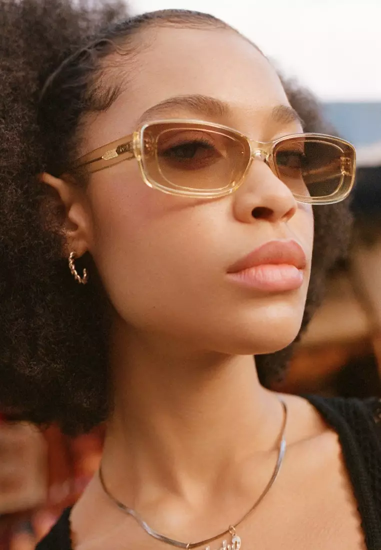 QUAY Vibe Check Sunglasses - Daffodil/Sepia