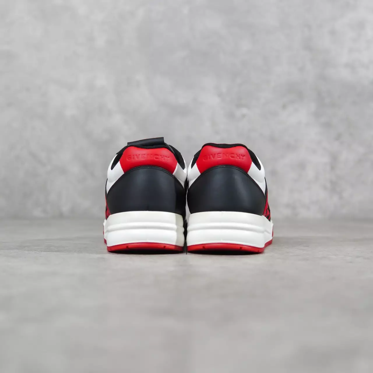 Sepatu GIVENCHY 4G BIG LOGO RED WHITE BLACK SNEAKER 100% ORIGINAL