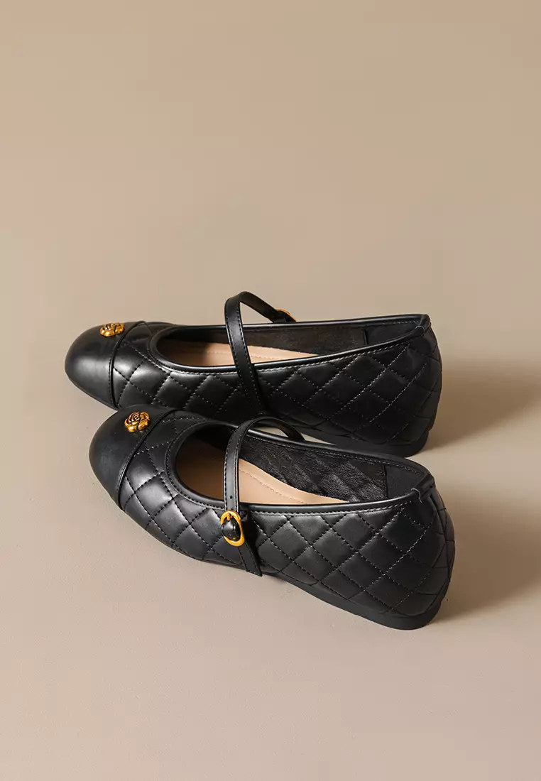 Camellia Quilted Mary Jane Shoes WW350-2