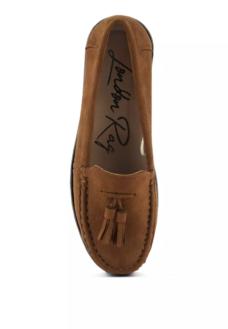 Buy London Rag Daiki Platform Lug Sole Tassel Loafers In Tan