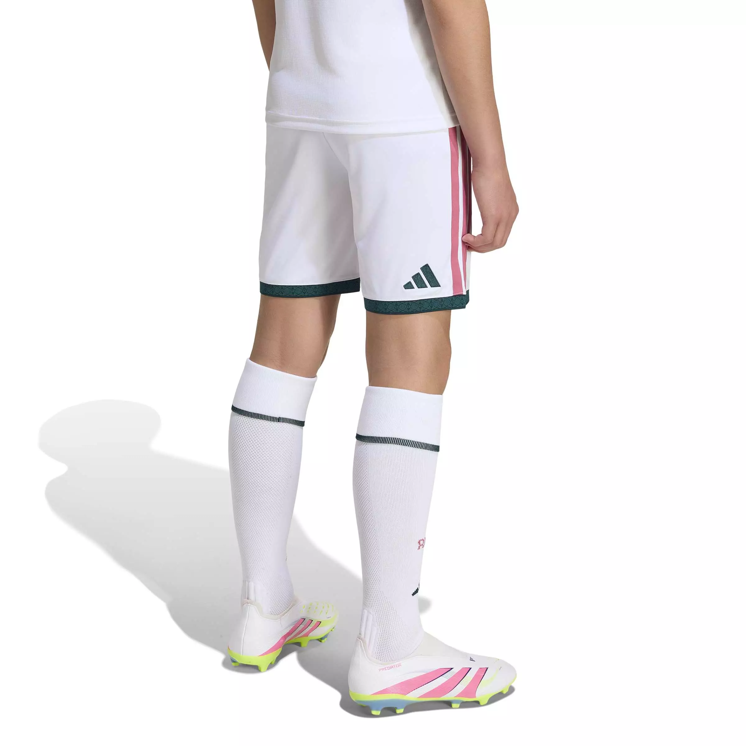 ADIDAS Real Madrid 26/27 Home Kids Shorts KC3949 - Celana Pendek Anak (Putih)