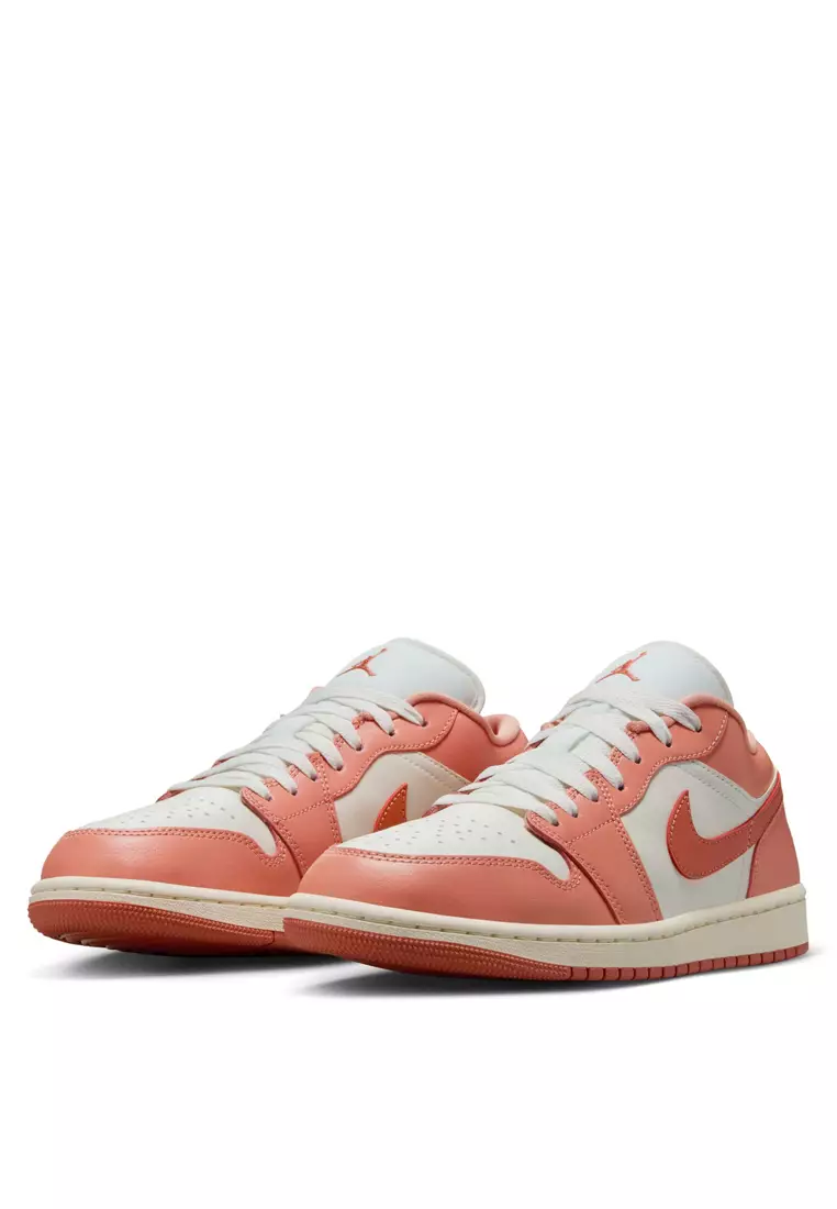 Air Jordan 1 Low Shoes