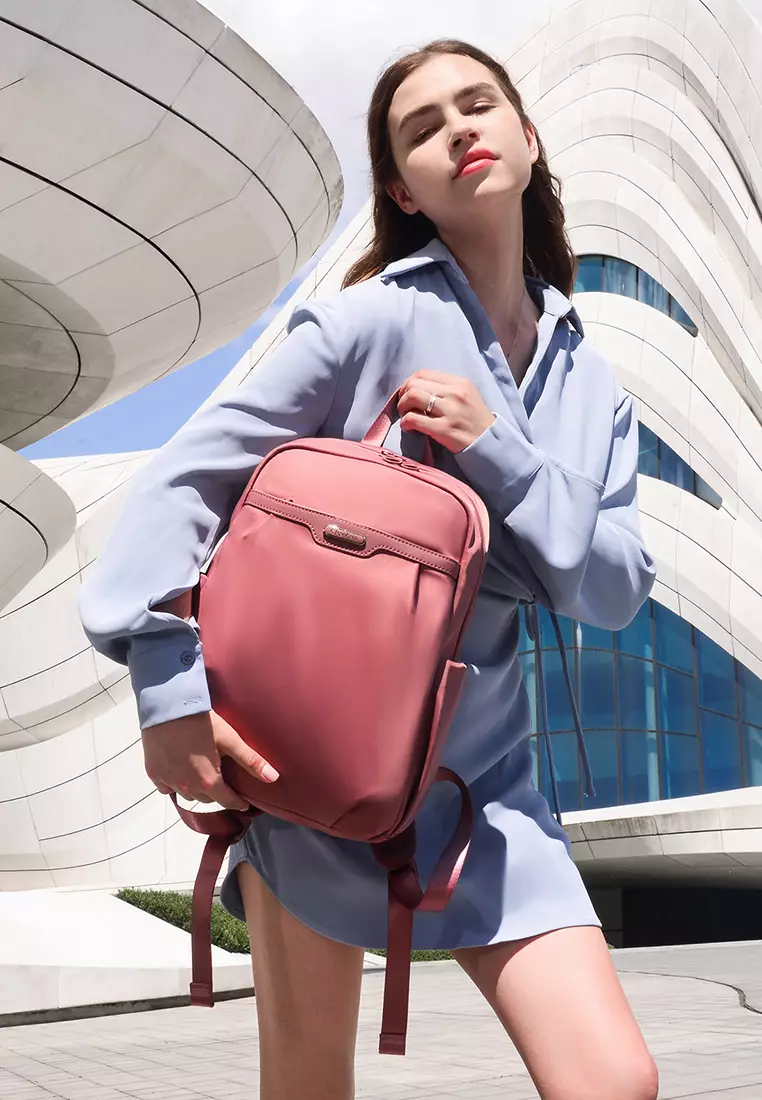 Solid Color 15.6'' Laptop Compartment Light Nylon Waterproof Knapsack Backpack For Women