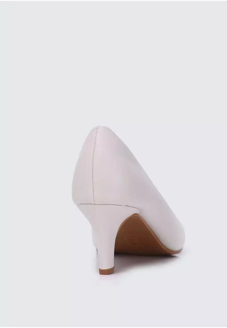 Alvina Wide Feet Comfy Heels In Beige