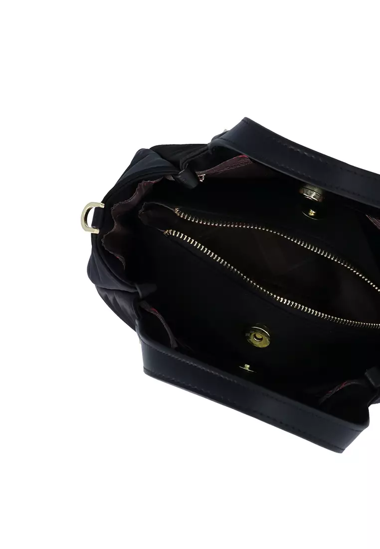 Cuddly  Nylon Handbag M - Black